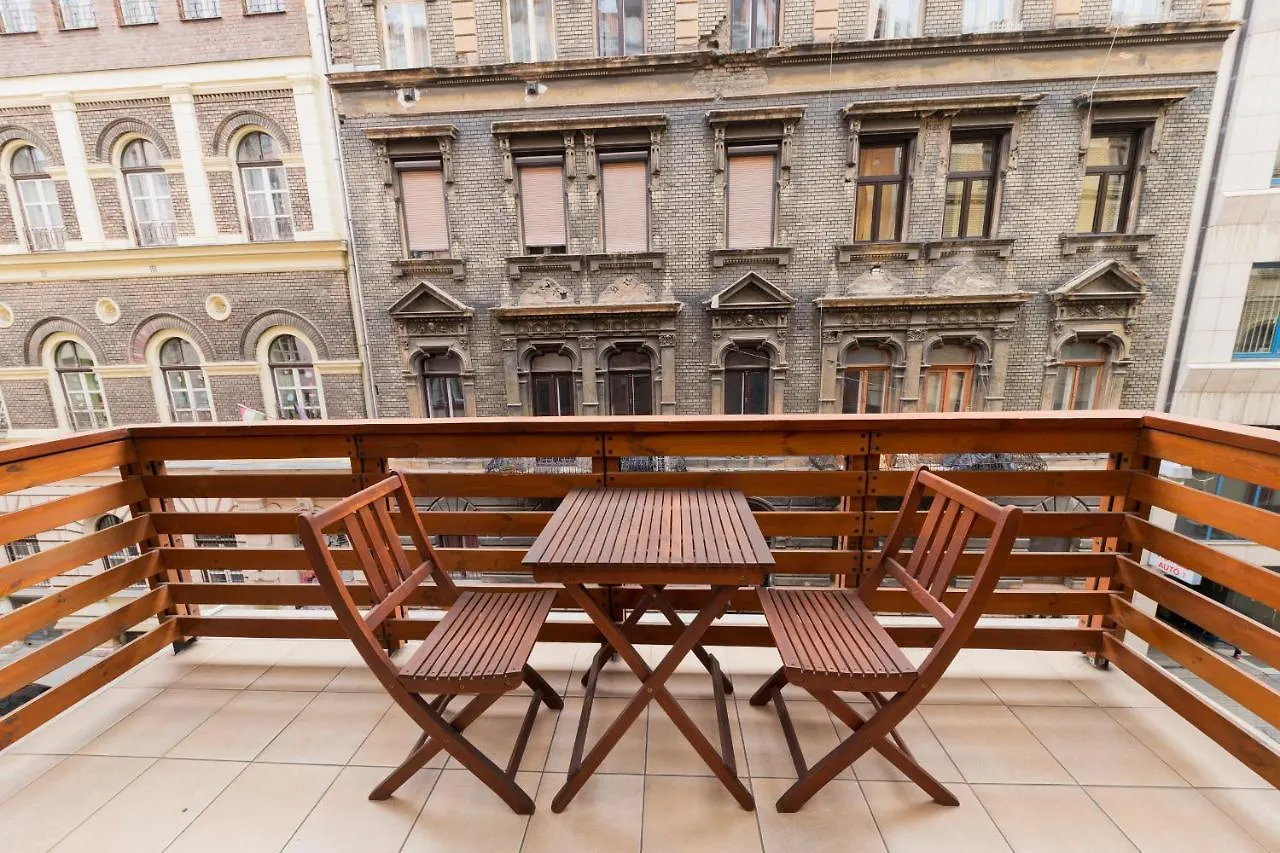 Lovag Studio Apartment Budapest Hungary